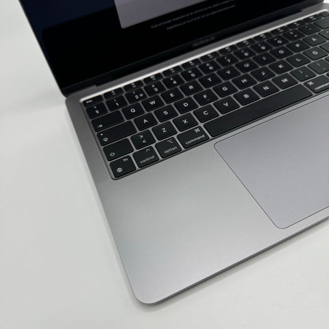 Begagnad - MacBook Air (13 tum, M1, 2020) Begagnad Dator Begagnad MacBook Air M1 | Billigt | Bra köp