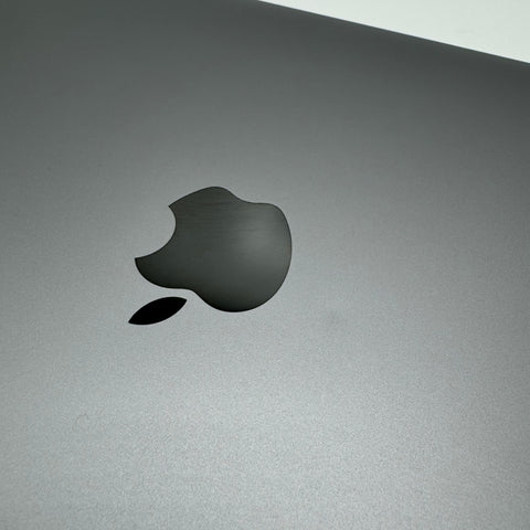 Begagnad - MacBook Air (13 tum, M1, 2020) Begagnad Dator Begagnad MacBook Air M1 | Billigt | Bra köp