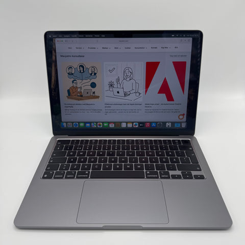 Begaganad MacBook Air (13 tum, M2, 2022)