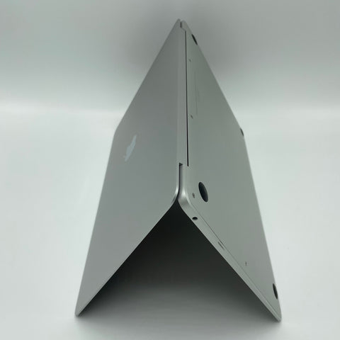 Begagnad - MacBook Air (13 inch, Early 2018) Begagnad Dator Begagnad - MacBook Air (13-inch, Early 2015) - Begagnad MacBook Air