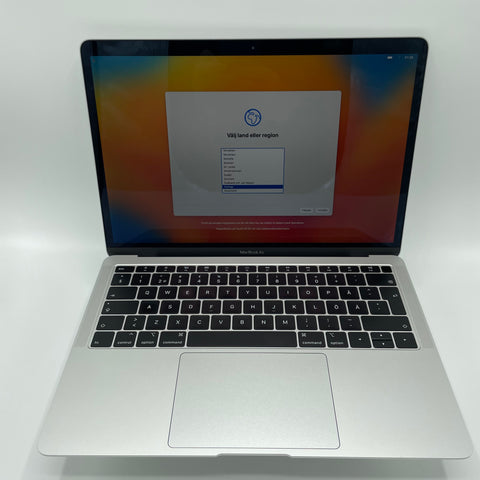 Begagnad - MacBook Air (13 inch, Early 2018) Begagnad Dator Begagnad - MacBook Air (13-inch, Early 2015) - Begagnad MacBook Air